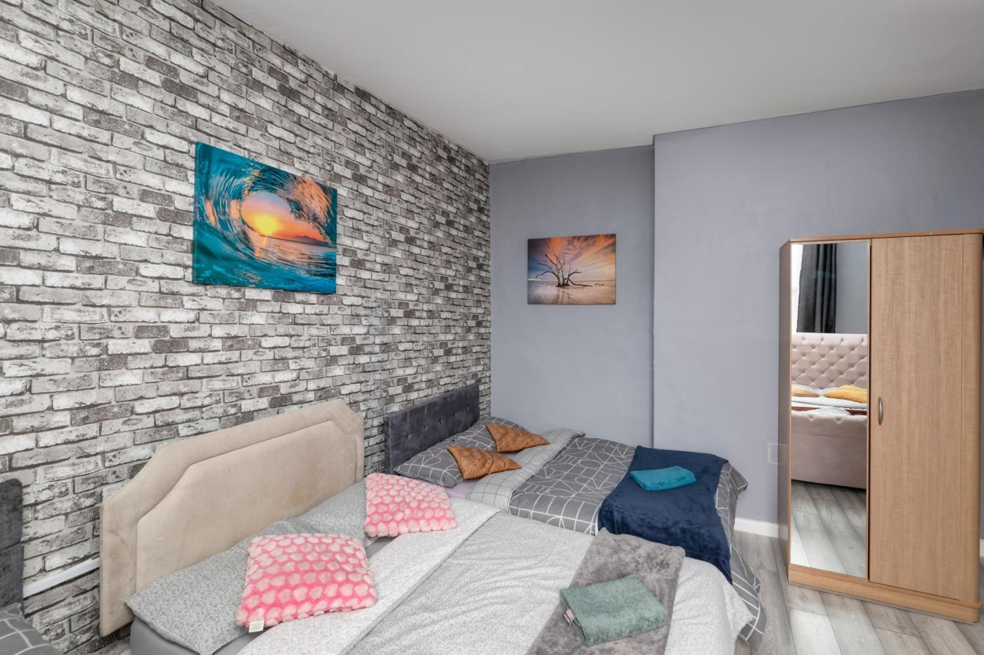 Newcastle City Centre Super Spacious Town House Free Parking And Wi-Fi エクステリア 写真