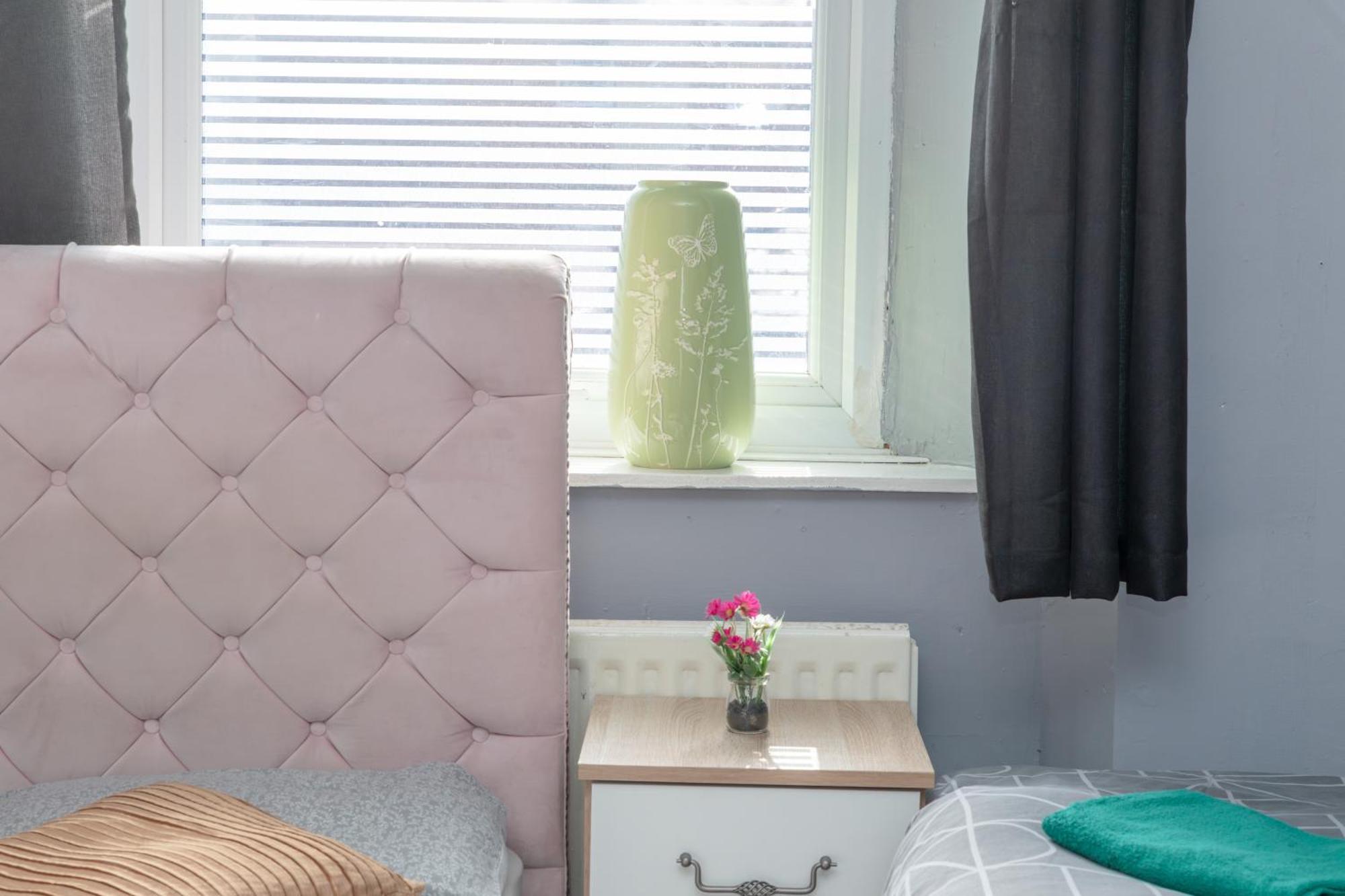 Newcastle City Centre Super Spacious Town House Free Parking And Wi-Fi エクステリア 写真